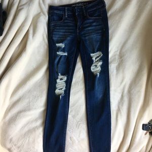size 6 long American Eagle skinny jeans